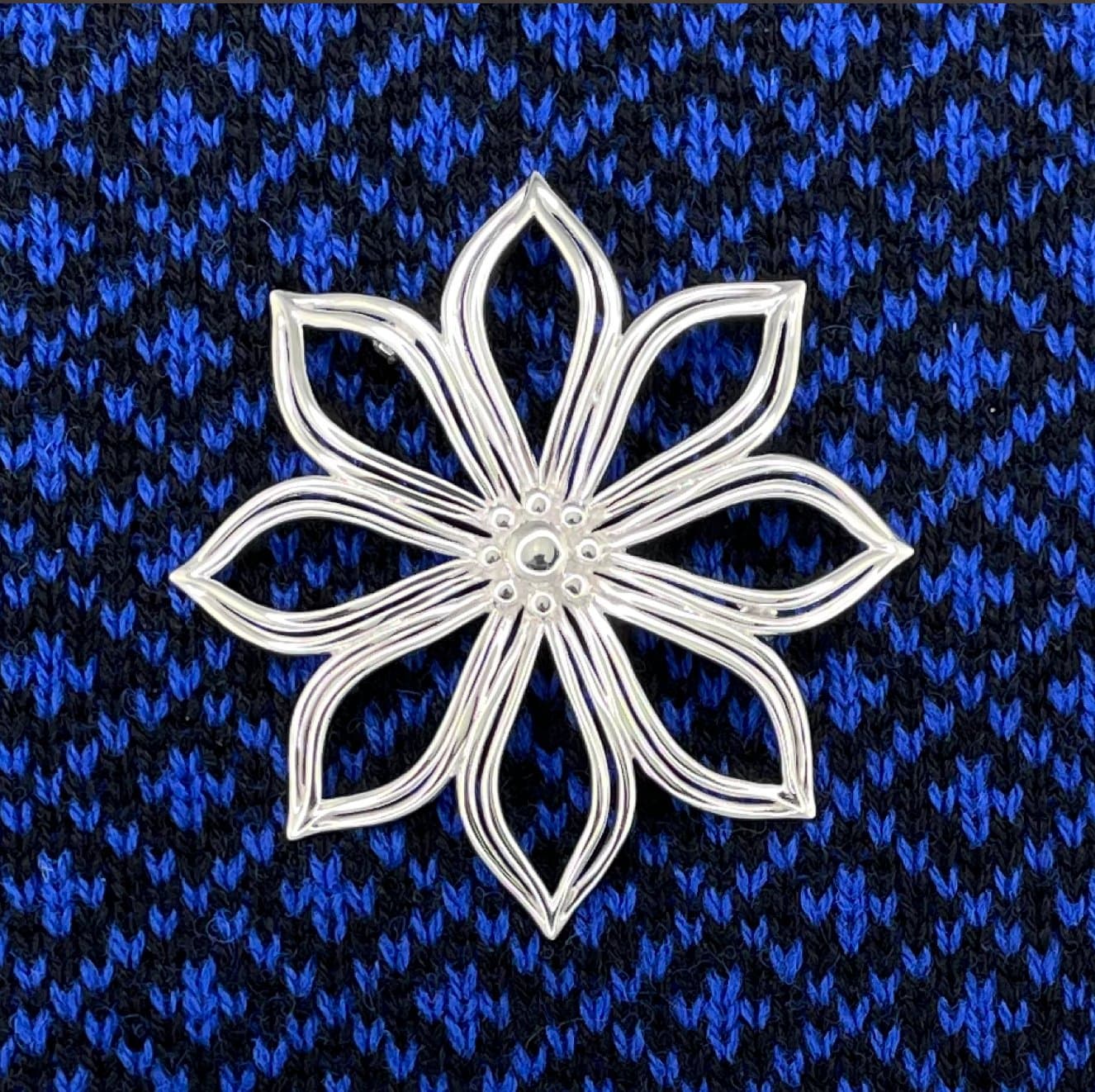 Birgith Maria - Brosja - Á Goymslu